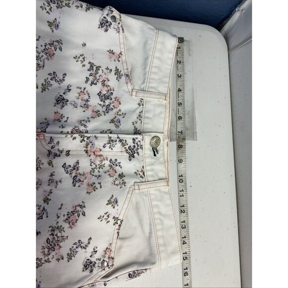 Rag & Bone HIGH RISE‎ Floral Jean Shorts Denim Size 28 x 2.5" Casual - Picture 6 of 9